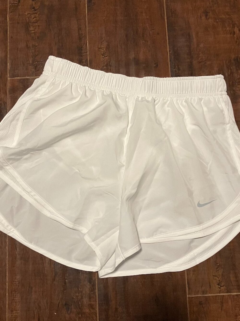 ** NWT Nike Women's Tempo Running Shorts - M